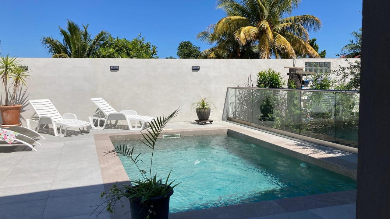 2 Chambres Avec Piscine Dans Maison Creole Saint Pierre Eksteriør billede