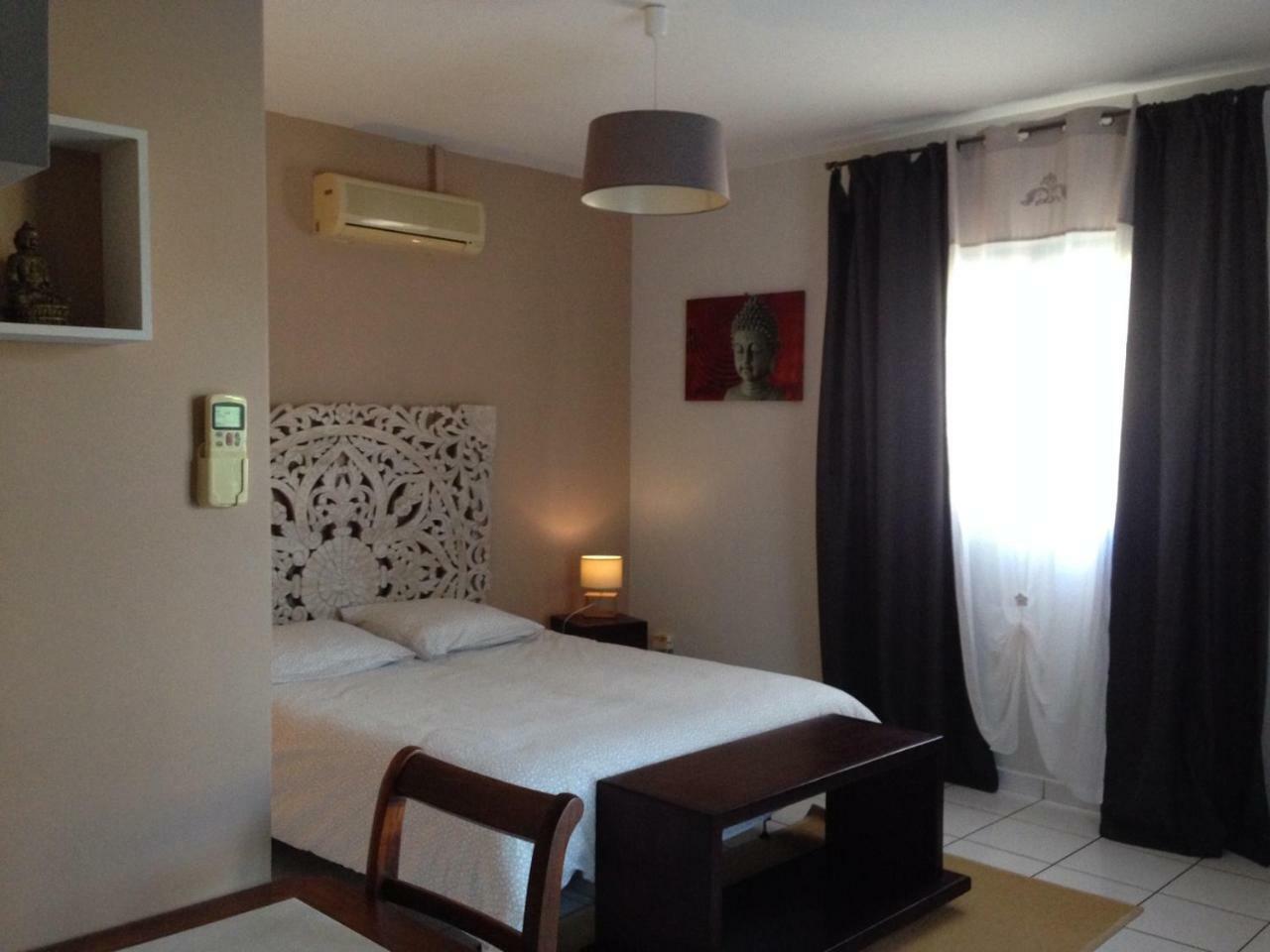 2 Chambres Avec Piscine Dans Maison Creole Saint Pierre Eksteriør billede