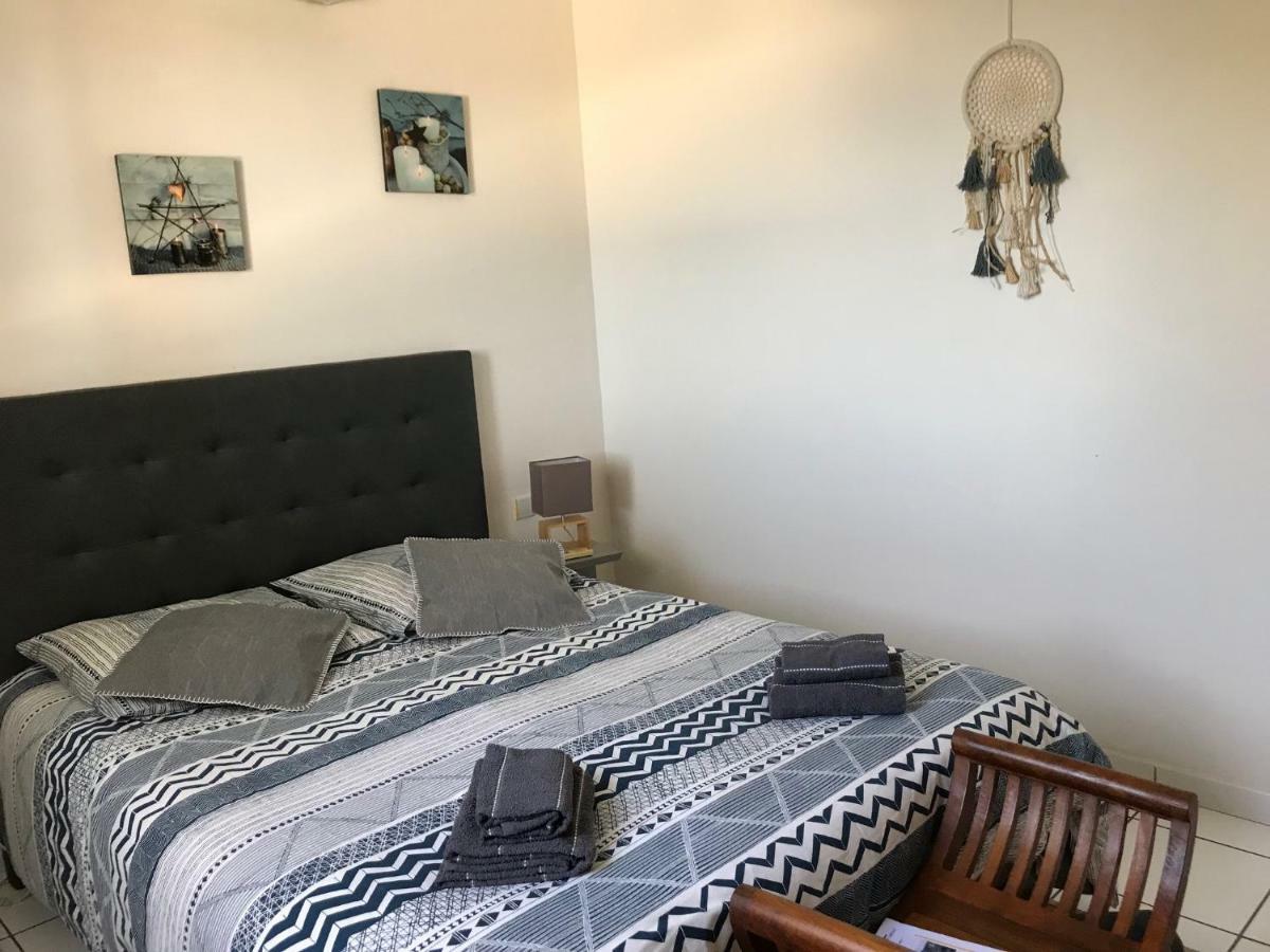 2 Chambres Avec Piscine Dans Maison Creole Saint Pierre Eksteriør billede